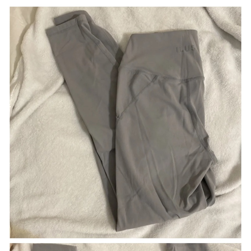 ILUS leggings